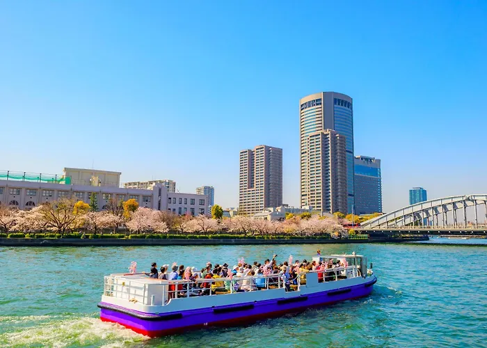 距离namba Shinsaibashi麗子民宿